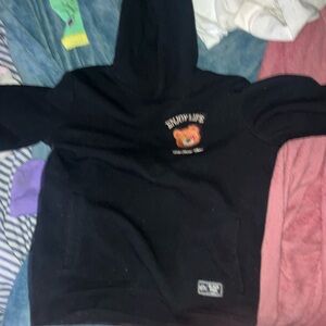 Am selling a hoodie that I can’t fit nm
